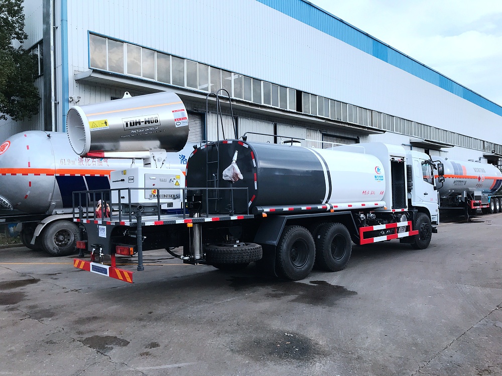 國六東風專底D3L 16立方后雙橋抑塵車