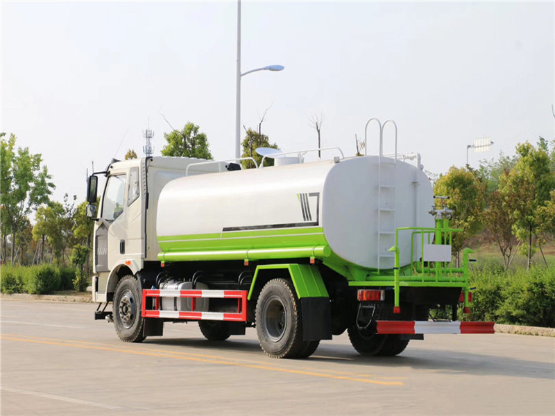 國六解放14方灑水車