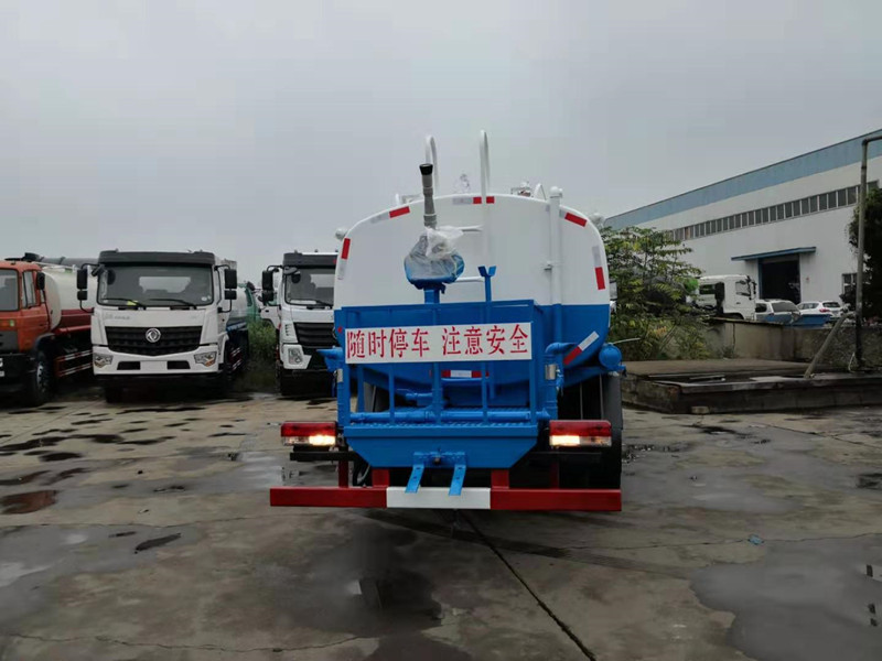 國六東風凱普特8噸灑水車廠家報價