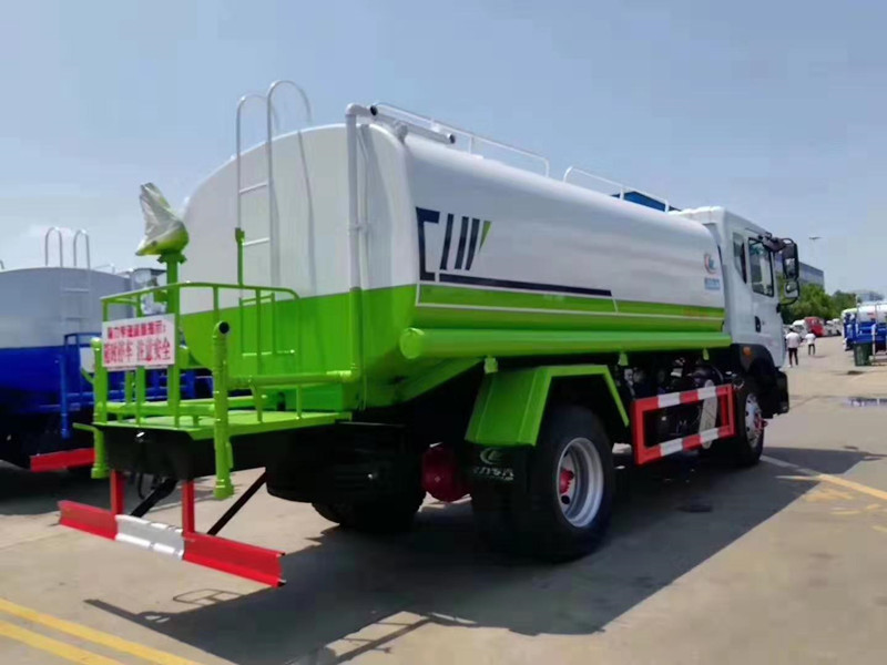 國六東風大多利卡D9 14方灑水車