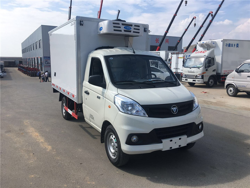 國(guó)六 福田祥菱V1冷藏車(chē)
