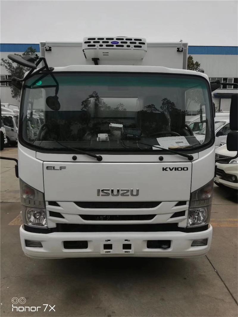國六慶鈴五十鈴KV100藍(lán)牌冷藏車