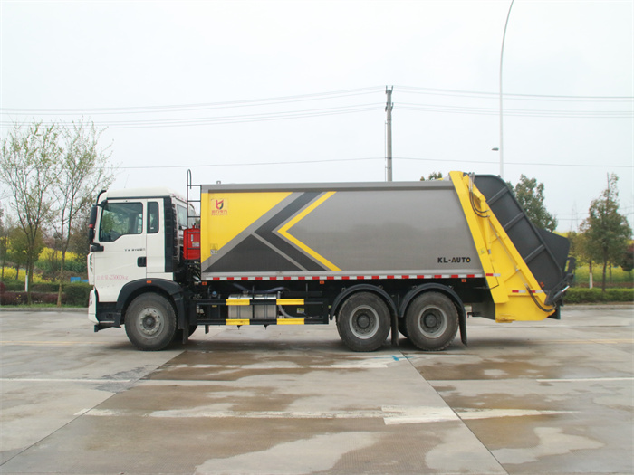 國六重汽豪沃后雙橋20方壓縮垃圾車